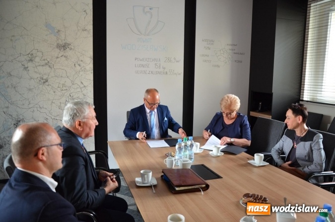 Zdjęcie w galerii na portalu naszwodzislaw.com: Ośrodek Wsparcia w Połomi nadal pod auspicjami Caritasu wiadomości z regionu