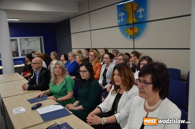Zdjęcie w galerii na portalu naszwodzislaw.com: Publiczne służby zatrudnienia w Polsce świętują 100 lat [FOTO] wiadomości z regionu