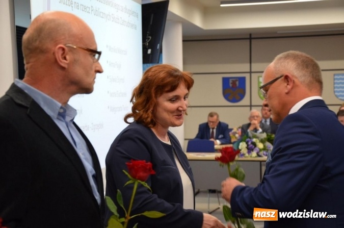 Zdjęcie w galerii na portalu naszwodzislaw.com: Publiczne służby zatrudnienia w Polsce świętują 100 lat [FOTO] wiadomości z regionu