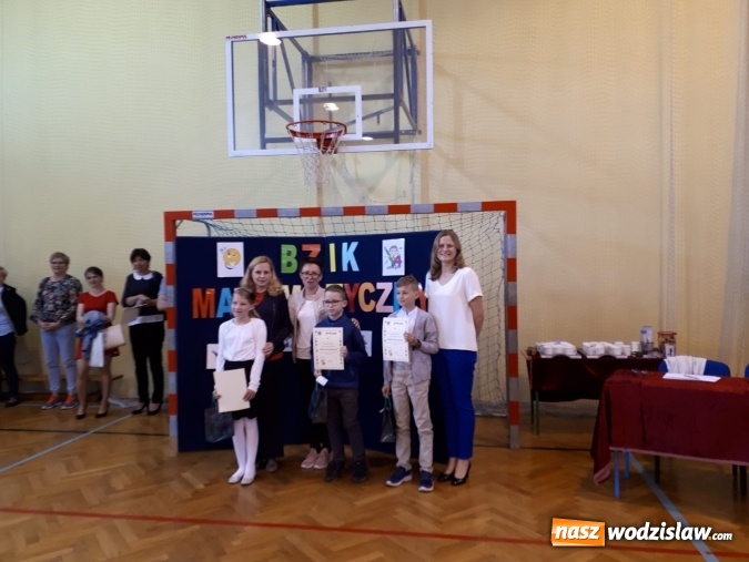 Zdjęcie w galerii na portalu naszwodzislaw.com: Matematyczny Bzik w wodzisławskim ZSP numer 5 wiadomości z regionu