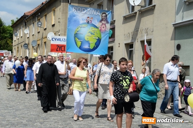 Zdjęcie w galerii na portalu naszwodzislaw.com: Marsz dla Życia i Rodziny przeszedł ulicami Wodzisławia wiadomości z regionu
