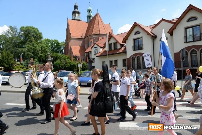 Zdjęcie w galerii na portalu naszwodzislaw.com: Marsz dla Życia i Rodziny przeszedł ulicami Wodzisławia wiadomości z regionu