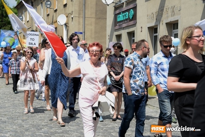 Zdjęcie w galerii na portalu naszwodzislaw.com: Marsz dla Życia i Rodziny przeszedł ulicami Wodzisławia wiadomości z regionu