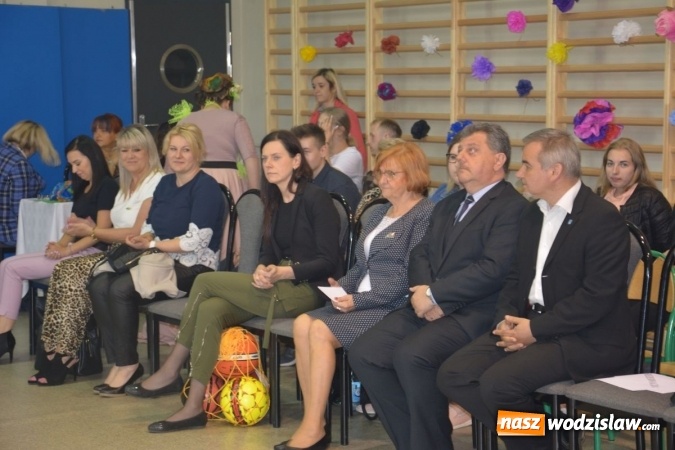 Zdjęcie w galerii na portalu naszwodzislaw.com: Fryzjerskie zmagania w Pszowie za nami wiadomości z regionu