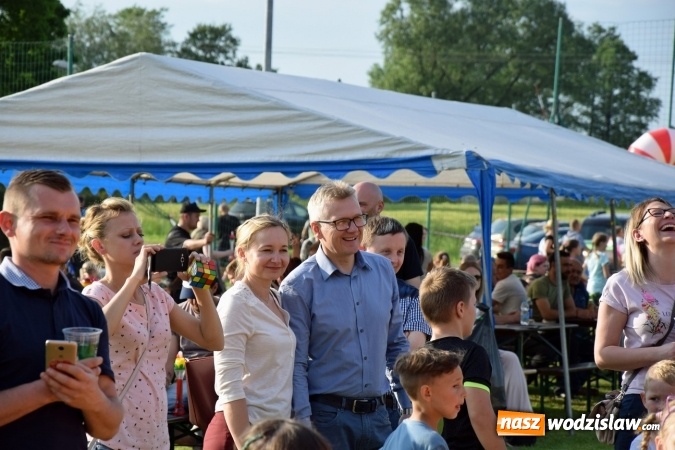 Zdjęcie w galerii na portalu naszwodzislaw.com: Udany Dzień Dziecka z GOKiR Mszana i mega dmuchańcami [FOTO] wiadomości z regionu