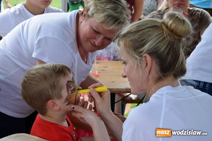 Zdjęcie w galerii na portalu naszwodzislaw.com: Udany Dzień Dziecka z GOKiR Mszana i mega dmuchańcami [FOTO] wiadomości z regionu