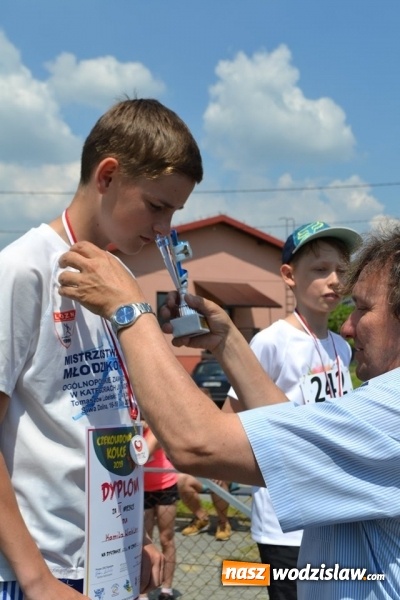 Zdjęcie w galerii na portalu naszwodzislaw.com: W Godowie walczyli o Czekoladowe Kolce [FOTO] wiadomości z regionu