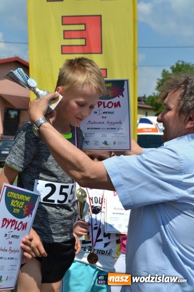 Zdjęcie w galerii na portalu naszwodzislaw.com: W Godowie walczyli o Czekoladowe Kolce [FOTO] wiadomości z regionu