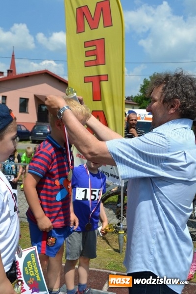 Zdjęcie w galerii na portalu naszwodzislaw.com: W Godowie walczyli o Czekoladowe Kolce [FOTO] wiadomości z regionu