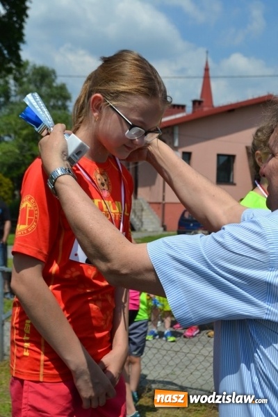 Zdjęcie w galerii na portalu naszwodzislaw.com: W Godowie walczyli o Czekoladowe Kolce [FOTO] wiadomości z regionu