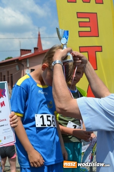 Zdjęcie w galerii na portalu naszwodzislaw.com: W Godowie walczyli o Czekoladowe Kolce [FOTO] wiadomości z regionu