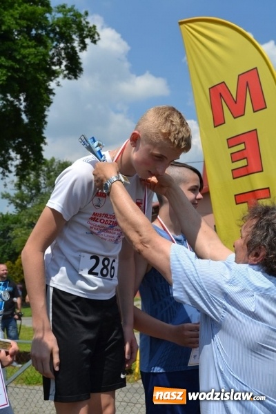 Zdjęcie w galerii na portalu naszwodzislaw.com: W Godowie walczyli o Czekoladowe Kolce [FOTO] wiadomości z regionu