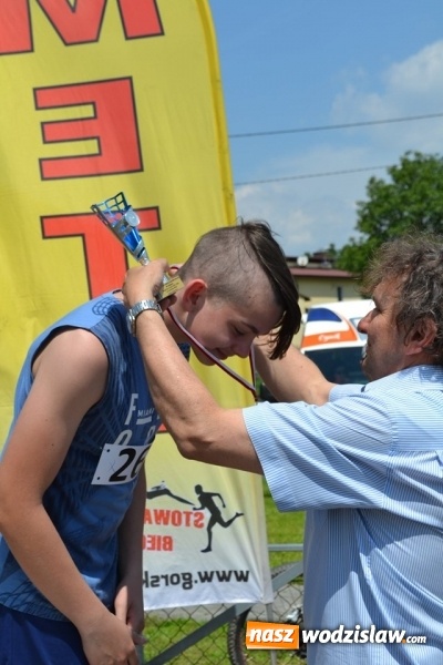 Zdjęcie w galerii na portalu naszwodzislaw.com: W Godowie walczyli o Czekoladowe Kolce [FOTO] wiadomości z regionu