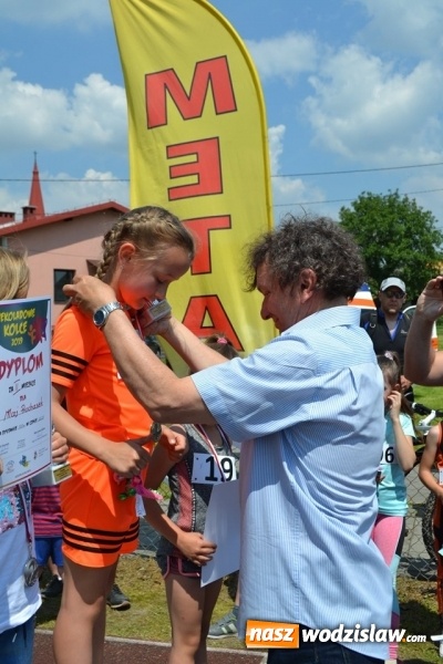 Zdjęcie w galerii na portalu naszwodzislaw.com: W Godowie walczyli o Czekoladowe Kolce [FOTO] wiadomości z regionu