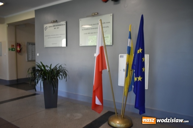 Zdjęcie w galerii na portalu naszwodzislaw.com: Przedsiębiorczość zaczyna się w szkole. VI Szkolne Forum Przedsiębiorczości w wodzisławskim Ekonomiku [FOTO] wiadomości z regionu