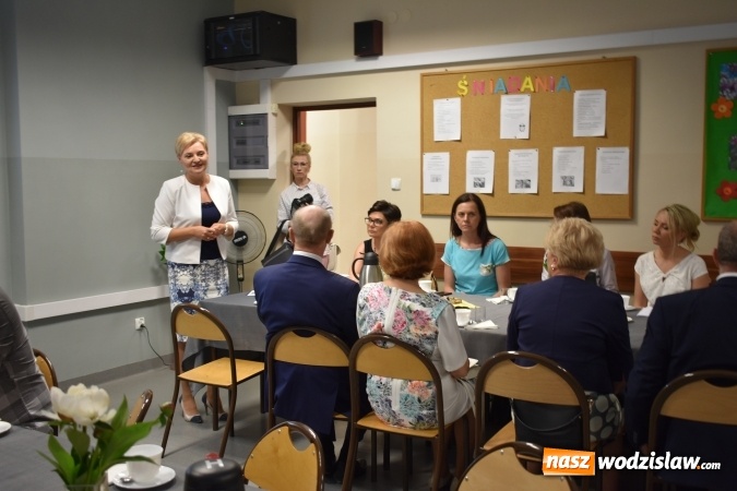 Zdjęcie w galerii na portalu naszwodzislaw.com: Przedsiębiorczość zaczyna się w szkole. VI Szkolne Forum Przedsiębiorczości w wodzisławskim Ekonomiku [FOTO] wiadomości z regionu