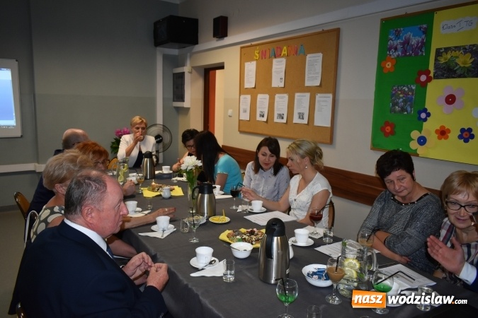 Zdjęcie w galerii na portalu naszwodzislaw.com: Przedsiębiorczość zaczyna się w szkole. VI Szkolne Forum Przedsiębiorczości w wodzisławskim Ekonomiku [FOTO] wiadomości z regionu