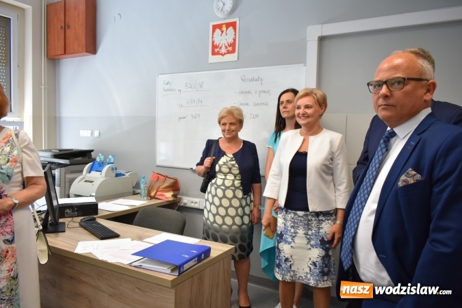Zdjęcie w galerii na portalu naszwodzislaw.com: Przedsiębiorczość zaczyna się w szkole. VI Szkolne Forum Przedsiębiorczości w wodzisławskim Ekonomiku [FOTO] wiadomości z regionu