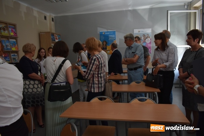 Zdjęcie w galerii na portalu naszwodzislaw.com: Przedsiębiorczość zaczyna się w szkole. VI Szkolne Forum Przedsiębiorczości w wodzisławskim Ekonomiku [FOTO] wiadomości z regionu
