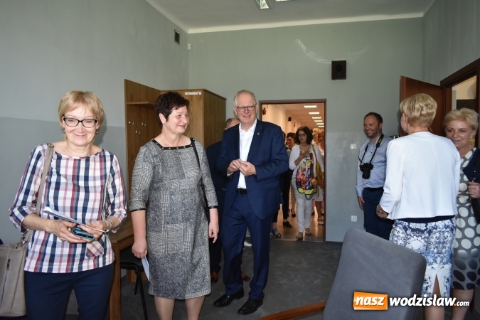 Zdjęcie w galerii na portalu naszwodzislaw.com: Przedsiębiorczość zaczyna się w szkole. VI Szkolne Forum Przedsiębiorczości w wodzisławskim Ekonomiku [FOTO] wiadomości z regionu