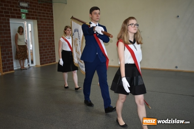 Zdjęcie w galerii na portalu naszwodzislaw.com: Przedsiębiorczość zaczyna się w szkole. VI Szkolne Forum Przedsiębiorczości w wodzisławskim Ekonomiku [FOTO] wiadomości z regionu