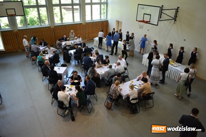 Zdjęcie w galerii na portalu naszwodzislaw.com: Przedsiębiorczość zaczyna się w szkole. VI Szkolne Forum Przedsiębiorczości w wodzisławskim Ekonomiku [FOTO] wiadomości z regionu