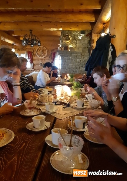 Zdjęcie w galerii na portalu naszwodzislaw.com: Integracyjny wyjazd osób niepełnosprawnych i ich rodzin w Beskidy wiadomości z regionu