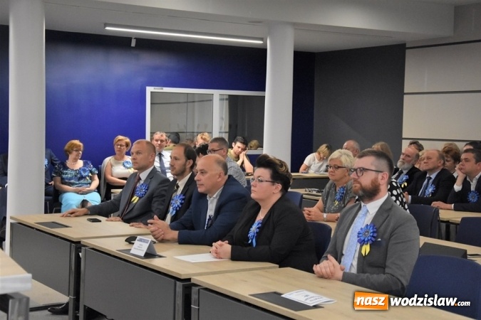 Zdjęcie w galerii na portalu naszwodzislaw.com: Pamiątkowy mural na piętnastą rocznicę wstąpienia Polski do UE [FOTO i WIDEO] wiadomości z regionu