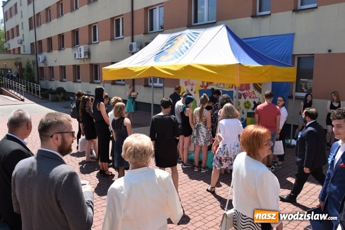 Zdjęcie w galerii na portalu naszwodzislaw.com: Pamiątkowy mural na piętnastą rocznicę wstąpienia Polski do UE [FOTO i WIDEO] wiadomości z regionu