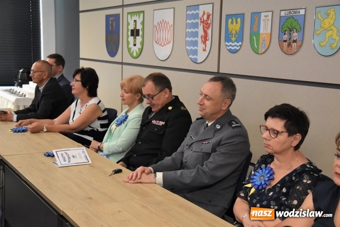 Zdjęcie w galerii na portalu naszwodzislaw.com: Pamiątkowy mural na piętnastą rocznicę wstąpienia Polski do UE [FOTO i WIDEO] wiadomości z regionu