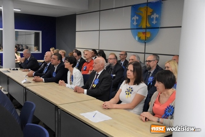 Zdjęcie w galerii na portalu naszwodzislaw.com: Pamiątkowy mural na piętnastą rocznicę wstąpienia Polski do UE [FOTO i WIDEO] wiadomości z regionu