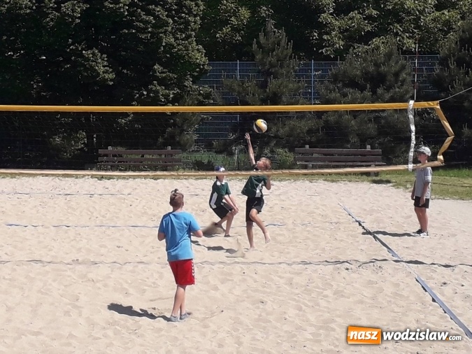 Zdjęcie w galerii na portalu naszwodzislaw.com: Siatkarze do lat 11 rywalizowali o Grand Prix Starosty Wodzisławskiego wiadomości z regionu