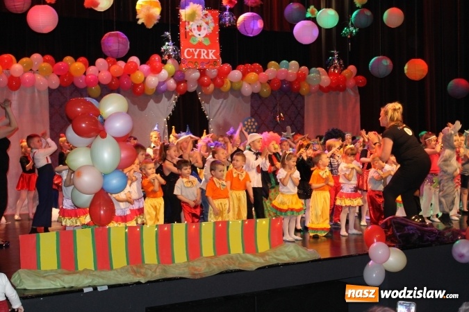 Zdjęcie w galerii na portalu naszwodzislaw.com: Dzieci z Plastusiowa nie mogą narzekać na nudę wiadomości z regionu