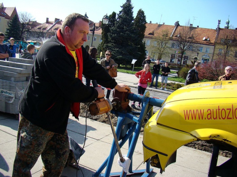 Zdjęcie w galerii na portalu naszwodzislaw.com: W Wodzisławiu zabiło MOTOSERCE wiadomości z regionu