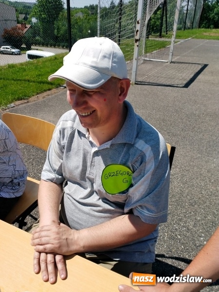 Zdjęcie w galerii na portalu naszwodzislaw.com: Zielono mi... Niecodzienne spotkanie w Gogołowej wiadomości z regionu