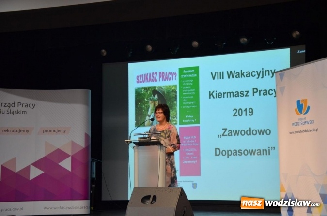 Zdjęcie w galerii na portalu naszwodzislaw.com: Spore zainteresowanie wakacyjną pracą wiadomości z regionu