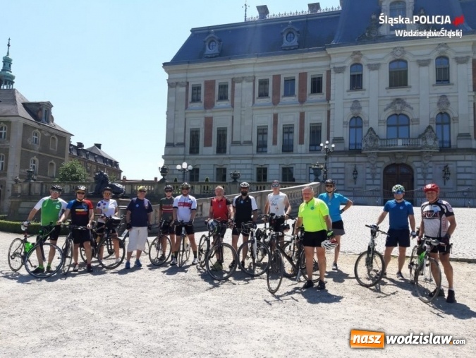 Zdjęcie w galerii na portalu naszwodzislaw.com: Sto kilometrów na stulecie Polskiej Policji wiadomości z regionu