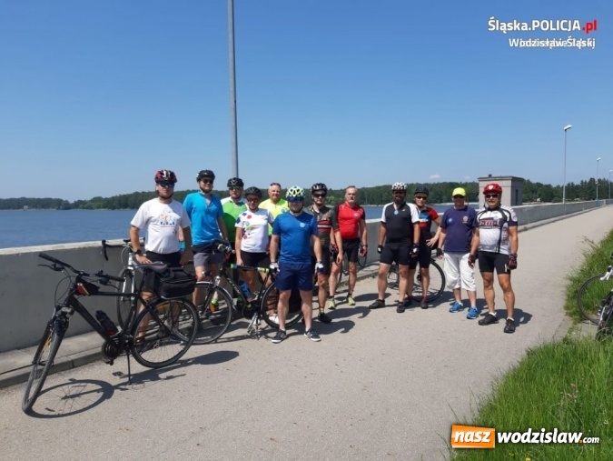 Zdjęcie w galerii na portalu naszwodzislaw.com: Sto kilometrów na stulecie Polskiej Policji wiadomości z regionu