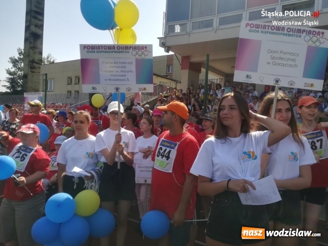 Zdjęcie w galerii na portalu naszwodzislaw.com: Wodzisławscy policjanci na Olimpiadzie Osób Niepełnosprawnych wiadomości z regionu