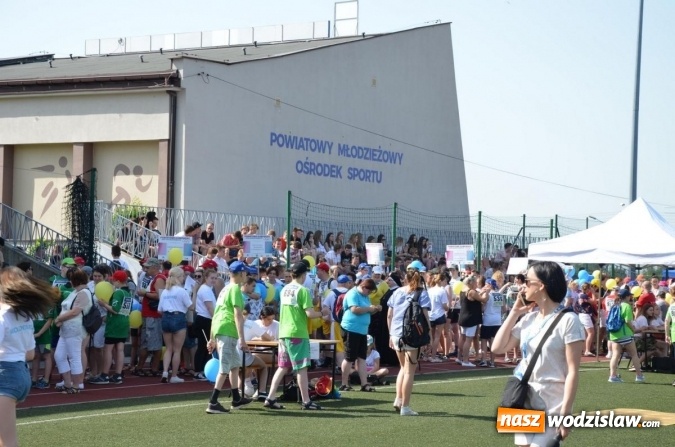 Zdjęcie w galerii na portalu naszwodzislaw.com: Przeżyjmy to jeszcze raz. Relacja filmowa z Powiatowej Olimpiady Osób Niepełnosprawnych wiadomości z regionu