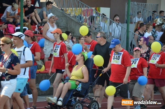 Zdjęcie w galerii na portalu naszwodzislaw.com: Przeżyjmy to jeszcze raz. Relacja filmowa z Powiatowej Olimpiady Osób Niepełnosprawnych wiadomości z regionu