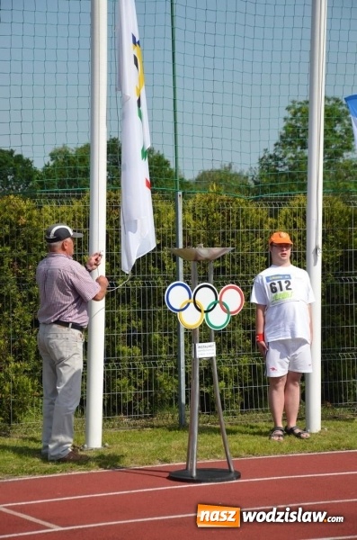Zdjęcie w galerii na portalu naszwodzislaw.com: Przeżyjmy to jeszcze raz. Relacja filmowa z Powiatowej Olimpiady Osób Niepełnosprawnych wiadomości z regionu