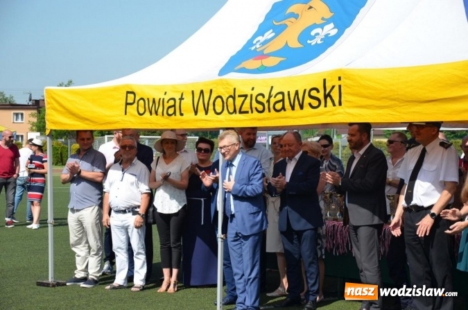 Zdjęcie w galerii na portalu naszwodzislaw.com: Przeżyjmy to jeszcze raz. Relacja filmowa z Powiatowej Olimpiady Osób Niepełnosprawnych wiadomości z regionu