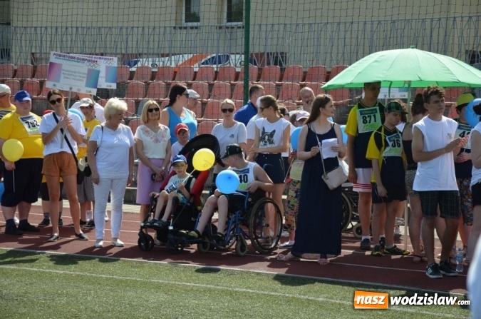 Zdjęcie w galerii na portalu naszwodzislaw.com: Przeżyjmy to jeszcze raz. Relacja filmowa z Powiatowej Olimpiady Osób Niepełnosprawnych wiadomości z regionu