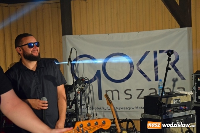 Zdjęcie w galerii na portalu naszwodzislaw.com: Festiwal kolorów i koncert zespołu Tabu na scenie plenerowej GOKiR w Mszanie [FOTO] wiadomości z regionu