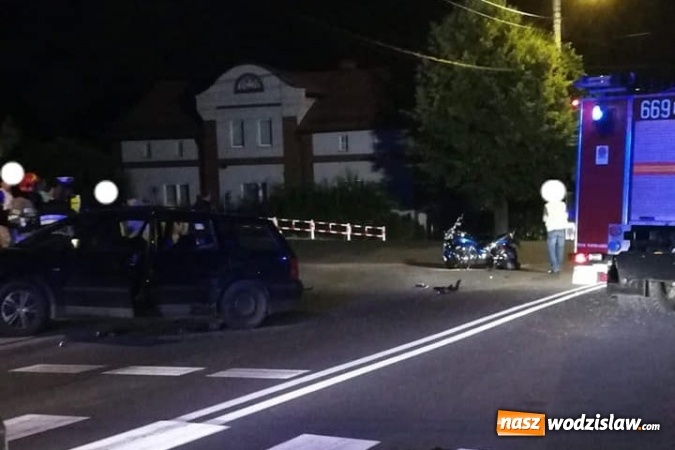 Zdjęcie w galerii na portalu naszwodzislaw.com: Zlekceważył znak! Groźny wypadek w Połomi  wiadomości z regionu