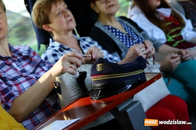 Zdjęcie w galerii na portalu naszwodzislaw.com: Pociągiem do sanktuarium w Gidlach. Pielgrzymka z Olzy  wiadomości z regionu