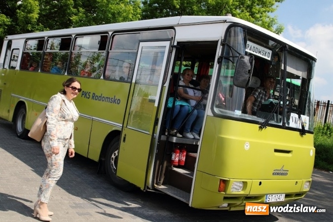 Zdjęcie w galerii na portalu naszwodzislaw.com: Pociągiem do sanktuarium w Gidlach. Pielgrzymka z Olzy  wiadomości z regionu