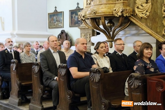 Zdjęcie w galerii na portalu naszwodzislaw.com: Pociągiem do sanktuarium w Gidlach. Pielgrzymka z Olzy  wiadomości z regionu