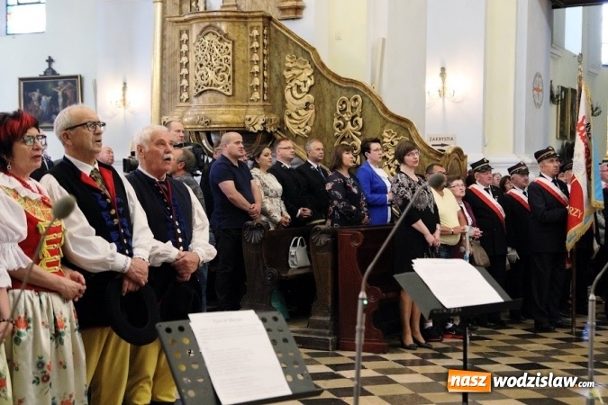 Zdjęcie w galerii na portalu naszwodzislaw.com: Pociągiem do sanktuarium w Gidlach. Pielgrzymka z Olzy  wiadomości z regionu